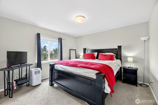 15022 Tyee Drive E, Bonney Lake, WA 98391