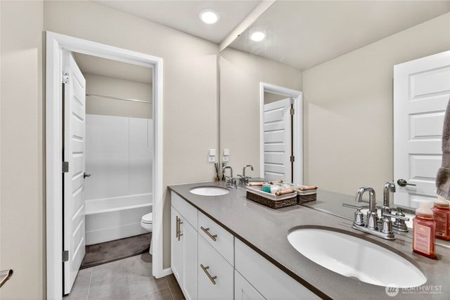 15022 Tyee Drive E, Bonney Lake, WA 98391