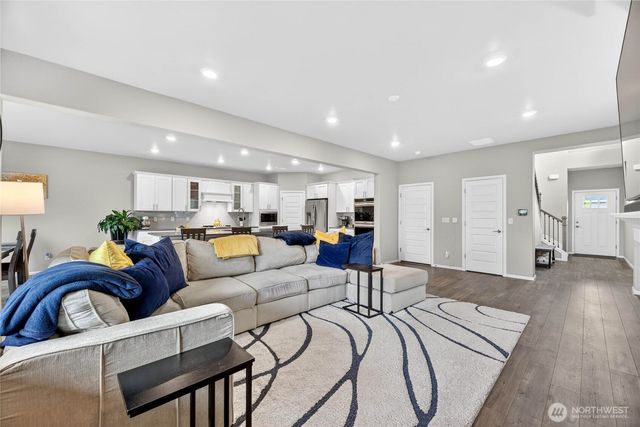 15022 Tyee Drive E, Bonney Lake, WA 98391