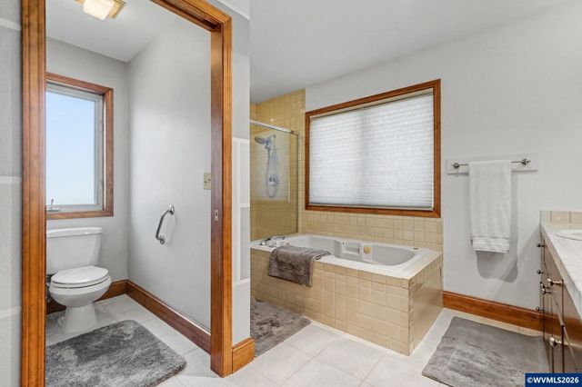 1680 Snowbird Ct NW, Salem, OR 97304