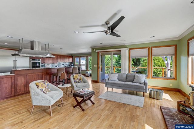 1680 Snowbird Ct NW, Salem, OR 97304