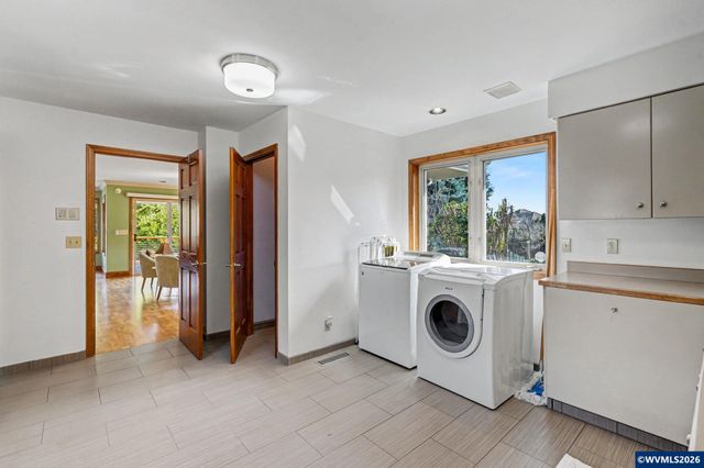 1680 Snowbird Ct NW, Salem, OR 97304