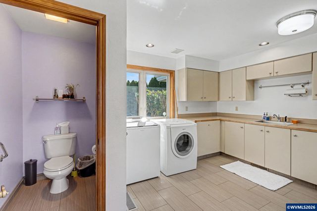 1680 Snowbird Ct NW, Salem, OR 97304