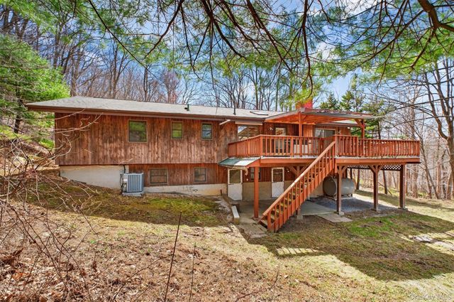 31 Deer Ridge Road, Garrison, NY 10524