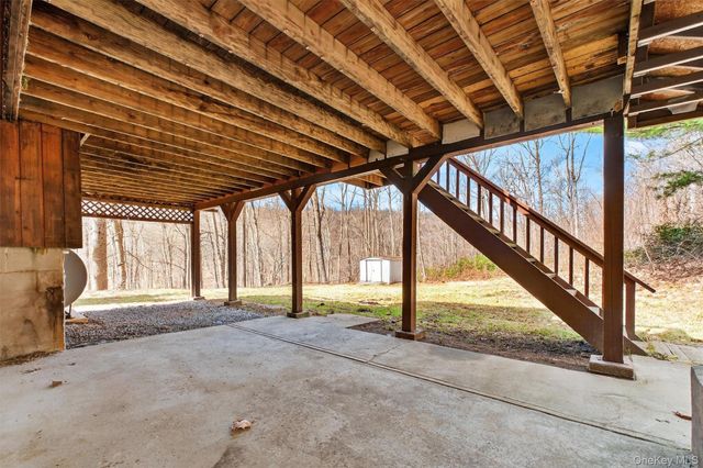 31 Deer Ridge Road, Garrison, NY 10524