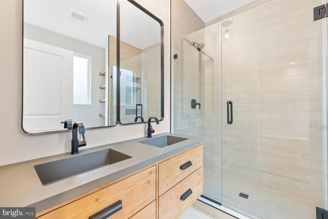 6003 SHEPHERD LN, Lanham, MD 20706