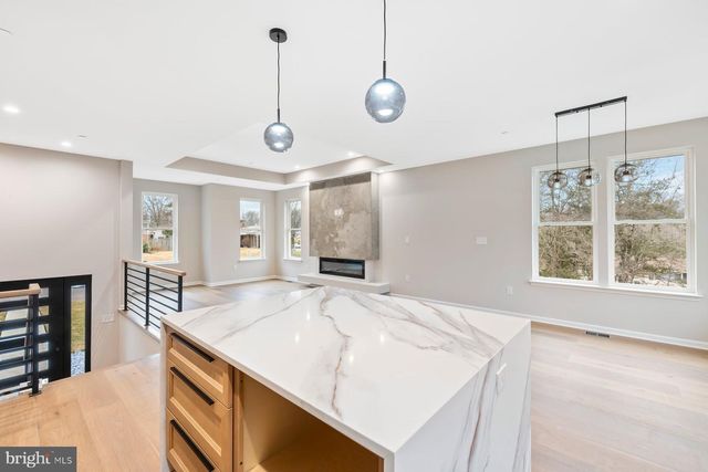 6003 SHEPHERD LN, Lanham, MD 20706