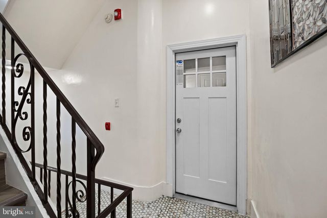 42 S 19TH ST, Philadelphia, PA 19103