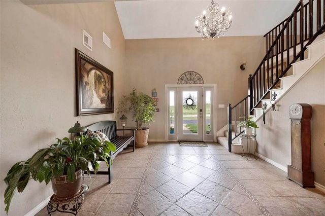 6935 NE Watts Road, Elgin, OK 73583