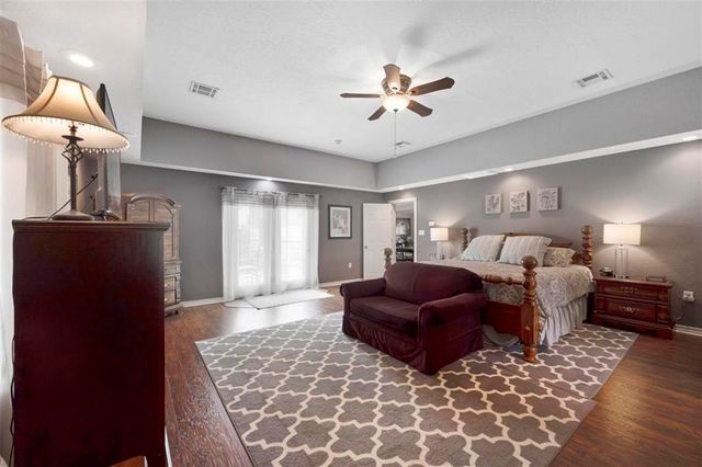 6935 NE Watts Road, Elgin, OK 73583