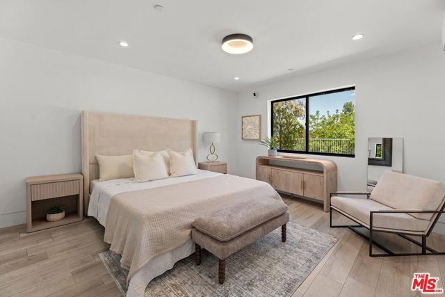 3935 Hopevale Drive, Sherman Oaks, CA 91403
