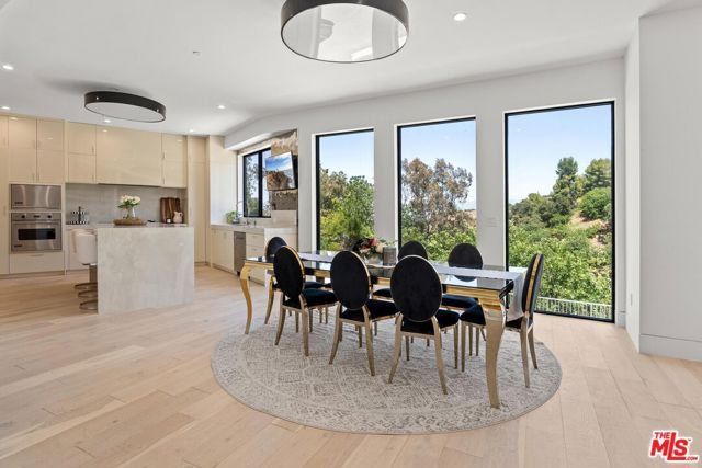 3935 Hopevale Drive, Sherman Oaks, CA 91403