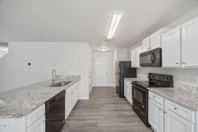 372 Donelson Way, Burlington, NC 27217