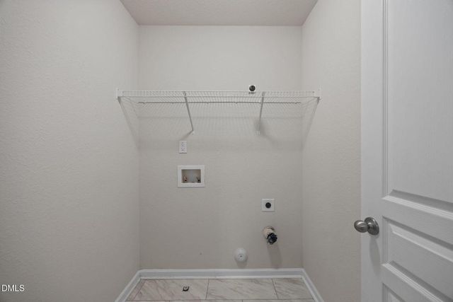 372 Donelson Way, Burlington, NC 27217