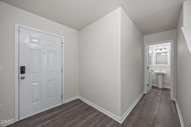 372 Donelson Way, Burlington, NC 27217