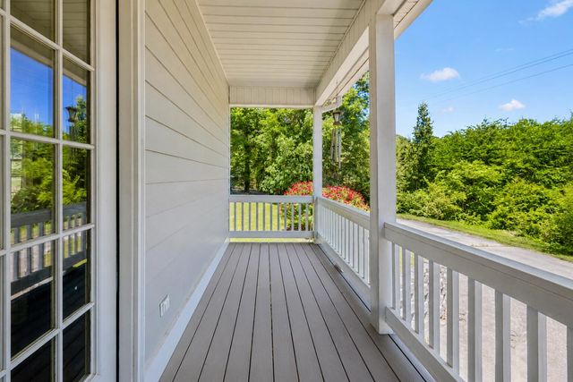 38 E Circle Drive, Rossville, GA 30741