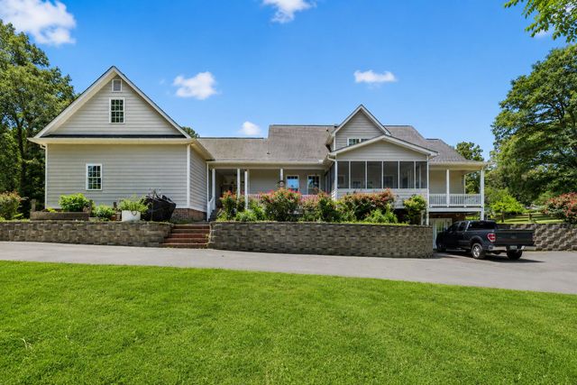 38 E Circle Drive, Rossville, GA 30741