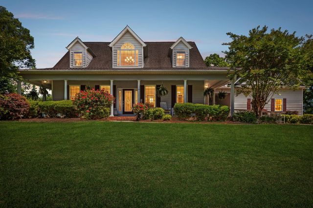 38 E Circle Drive, Rossville, GA 30741