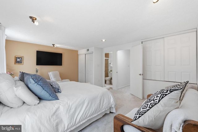 6016 INDEPENDENCE WAY, Alexandria, VA 22312