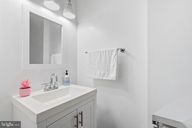 6016 INDEPENDENCE WAY, Alexandria, VA 22312
