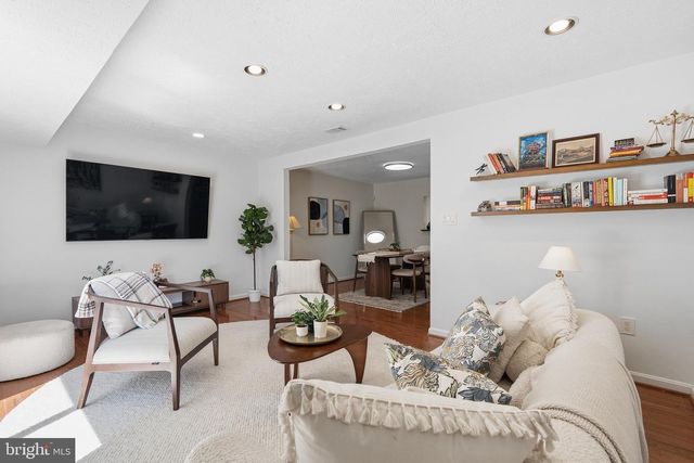 6016 INDEPENDENCE WAY, Alexandria, VA 22312