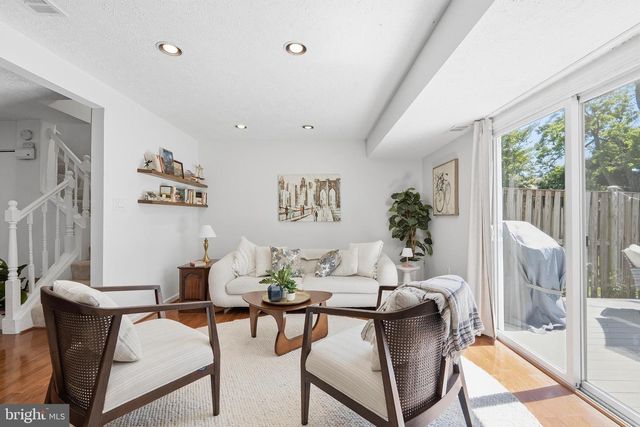 6016 INDEPENDENCE WAY, Alexandria, VA 22312