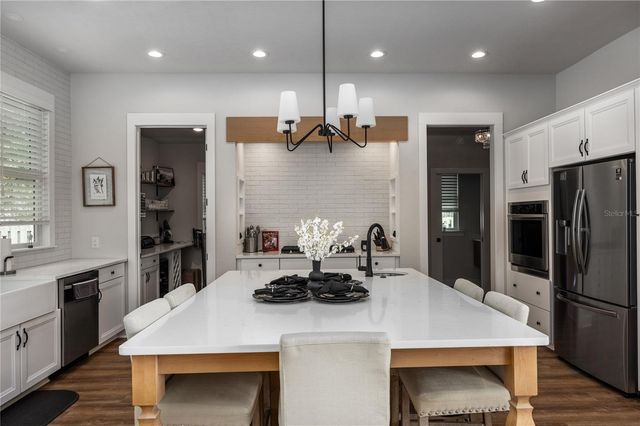 3642 NW 49TH DRIVE, Gainesville, FL 32606