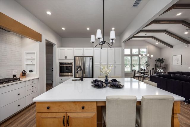 3642 NW 49TH DRIVE, Gainesville, FL 32606