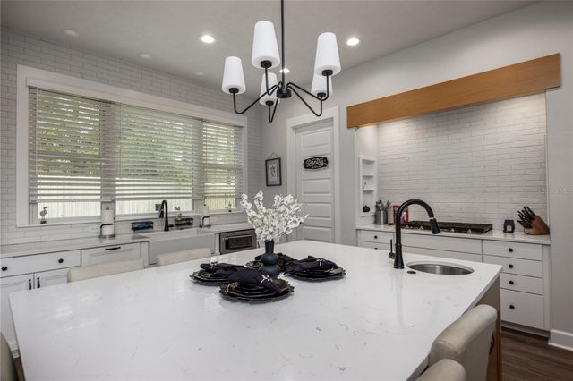 3642 NW 49TH DRIVE, Gainesville, FL 32606