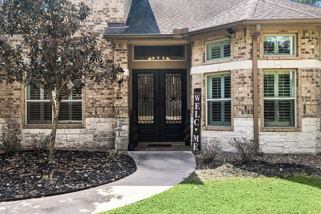 1018 Winchester Bend, Huffman, TX 77336