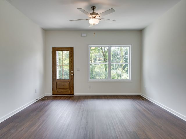 713 Eva Drive, Clarksville, TN 37042