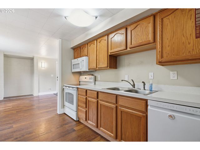 4818 Se JACKSON St, Milwaukie, OR 97222