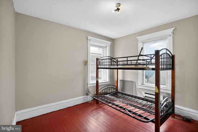 19 COAL ST, Port Carbon, PA 17965