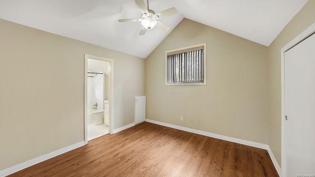 8012 Rocking Horse Ln, Boerne, TX 78015