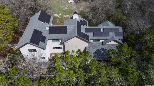 8012 Rocking Horse Ln, Boerne, TX 78015