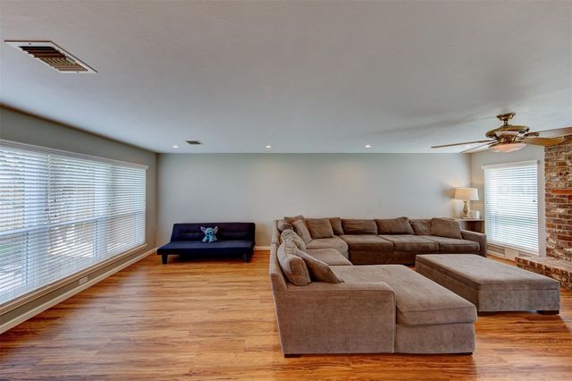 11647 Sagemeadow Lane, Houston, TX 77089