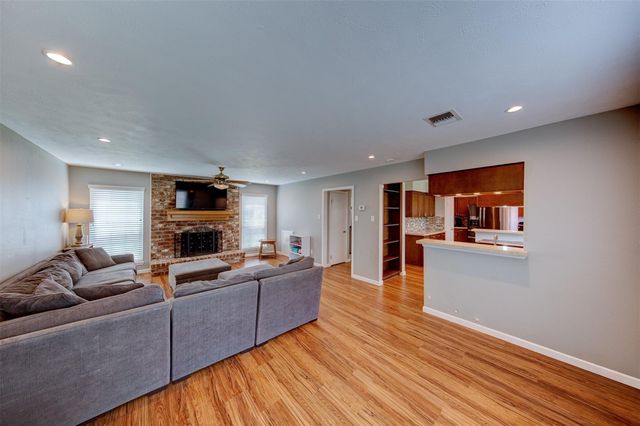 11647 Sagemeadow Lane, Houston, TX 77089