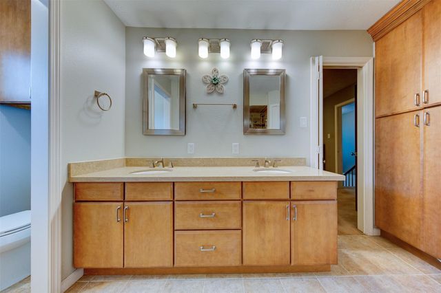 11647 Sagemeadow Lane, Houston, TX 77089