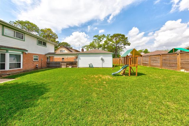 11647 Sagemeadow Lane, Houston, TX 77089