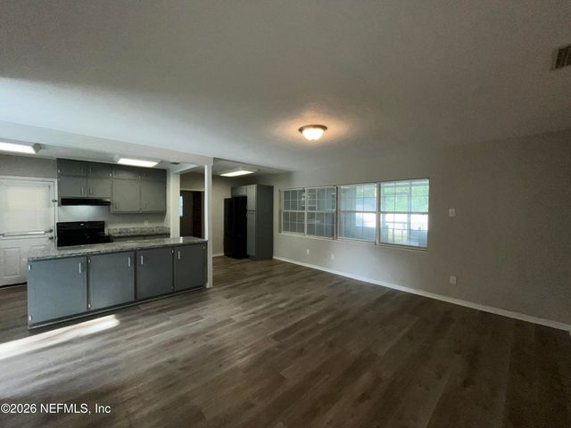 1733 PAINE Avenue, Jacksonville, FL 32211