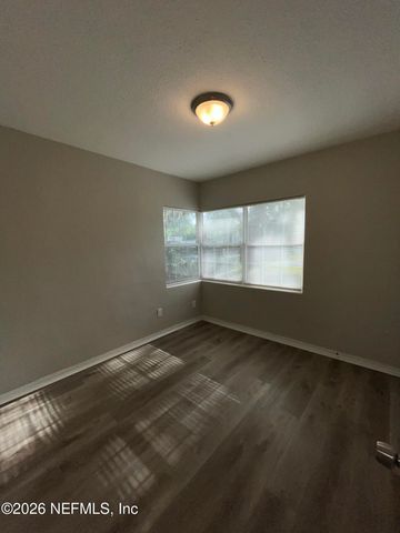 1733 PAINE Avenue, Jacksonville, FL 32211