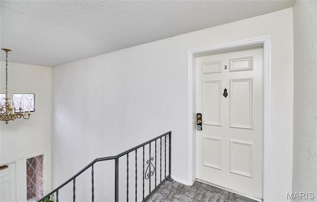 927 Claytonbrook Drive 3, Ballwin, MO 63011