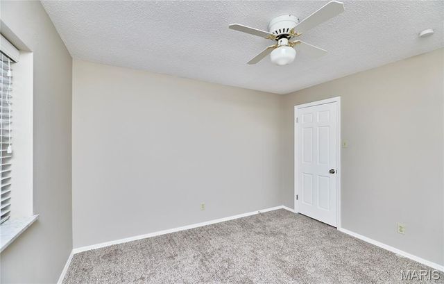 927 Claytonbrook Drive 3, Ballwin, MO 63011