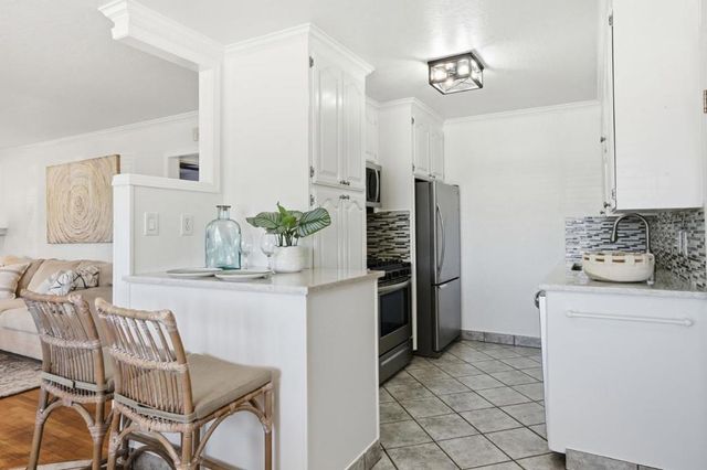 1301 Highland Drive, Hollister, CA 95023