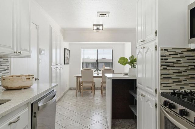 1301 Highland Drive, Hollister, CA 95023