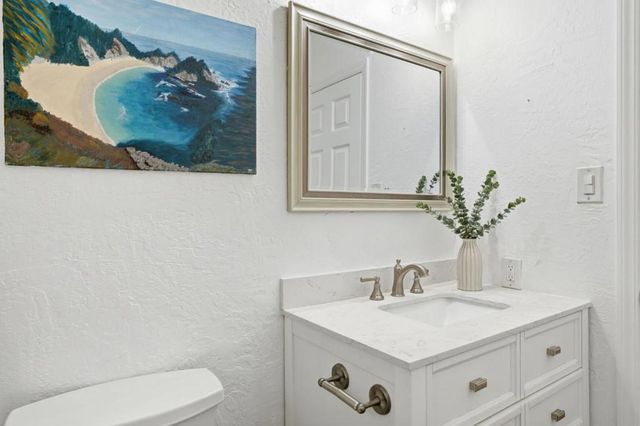1301 Highland Drive, Hollister, CA 95023