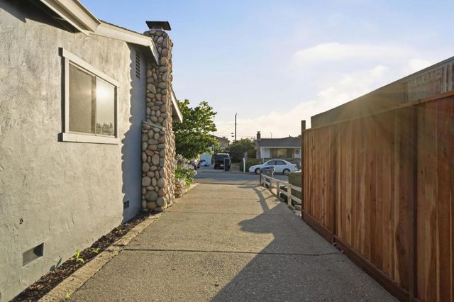 1301 Highland Drive, Hollister, CA 95023