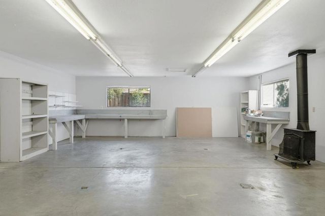 1301 Highland Drive, Hollister, CA 95023