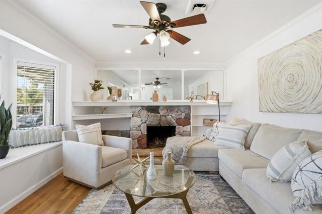 1301 Highland Drive, Hollister, CA 95023
