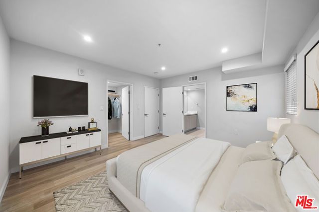 8532 Cashio Street 101, Los Angeles, CA 90035